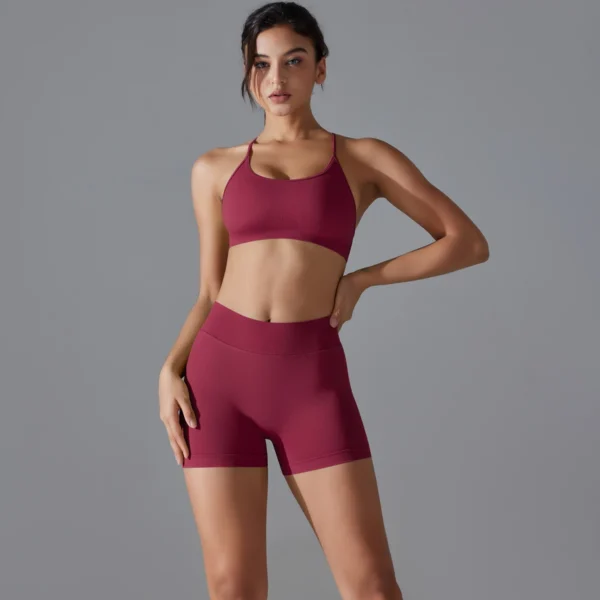VitaMove Bra and Shorts Gym Set - Image 3
