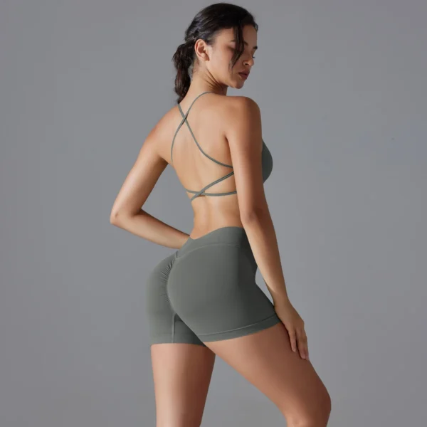 VitaMove Bra and Shorts Gym Set - Image 7