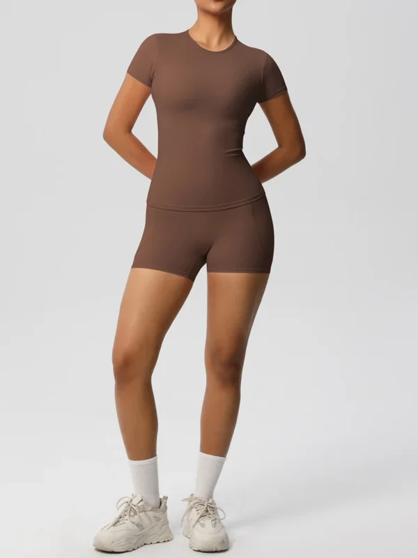 EmberFit Top and Shorts Gym Set - Image 4